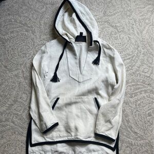 Woman’s J.Crew Pullover Sweater Size Small